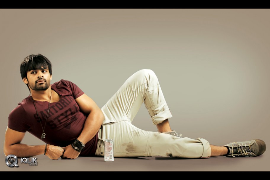 Pilla Nuvvu Leni Jeevitham